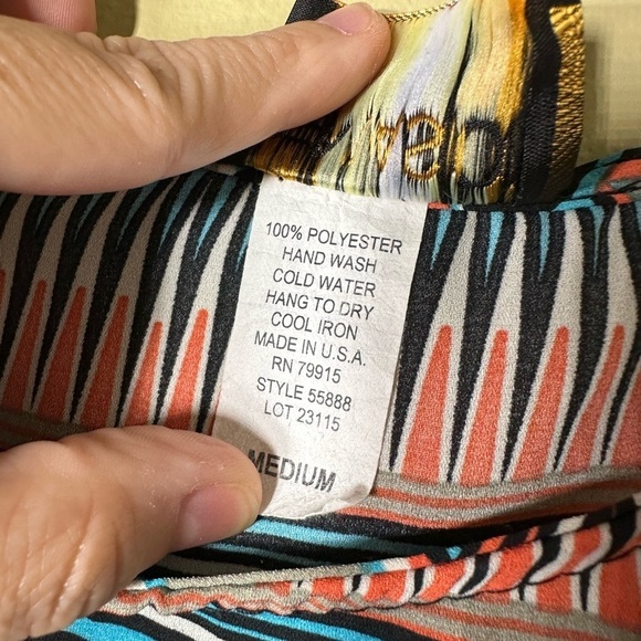 NY Invasion Women’s Aztec Dress Size Medium - Picture 3 of 5